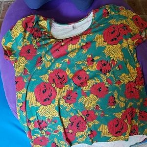 Lularoe short sleeve shirt NWOT